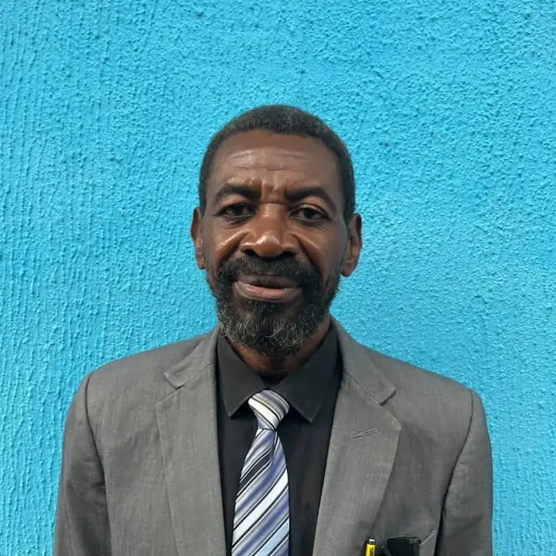 Portrait of Simon Lifu Edrah, CEO